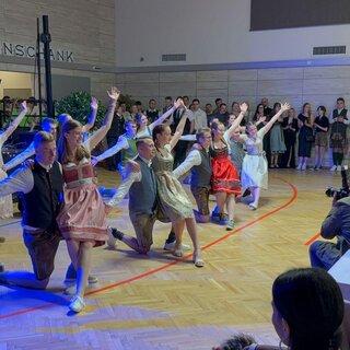 Polonaise beim Landjugendball 2025 | © Landjugend Bad Blumau