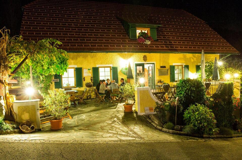 Lange Nacht im Buschenschank | © Weingut Trabos