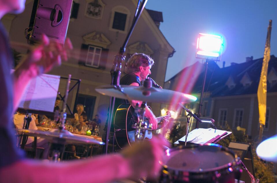 Live in the city_Hauptplatz Hartberg_Oststeiermark