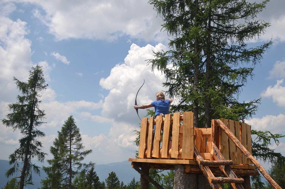 Mit Pfeil und Bogen auf der Alm - Impression #1