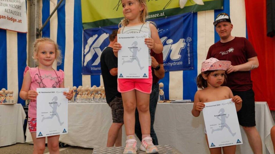 Narzissenlauf kids, Altaussee, Siegerinnen | © Kainzinger Erich
