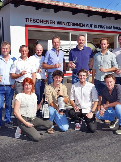 Gruppenfoto TAU-Winzer | © TAU-Winzer Tieschen | Sommerauer Robert | © TAU-Winzer Tieschen