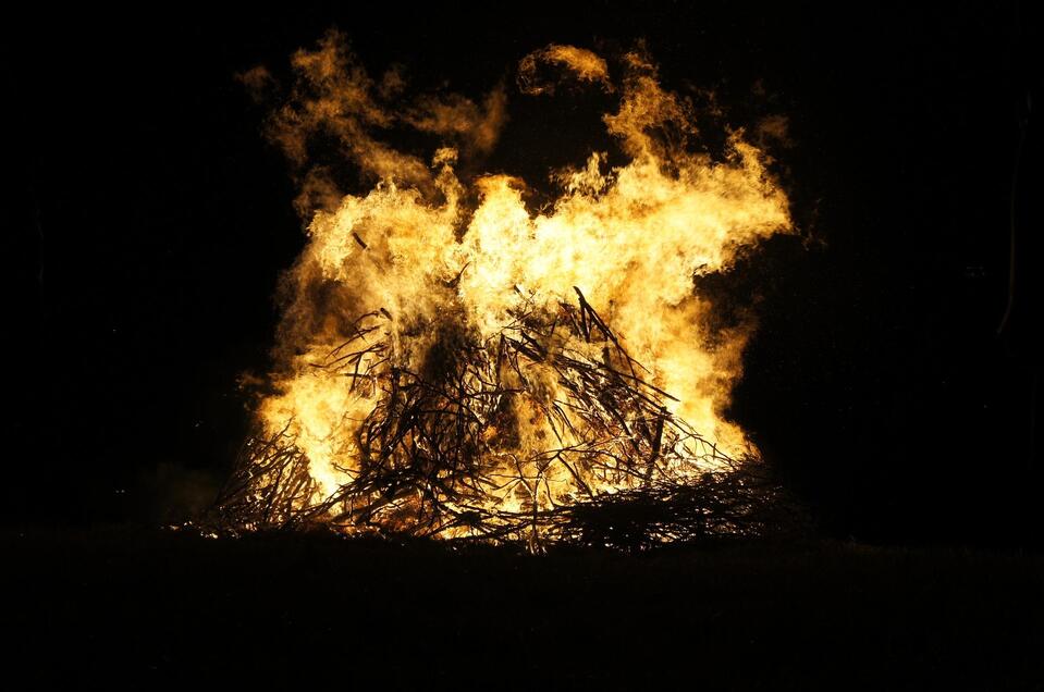 Easter Fire of the Landjugend Neudorf - Impression #1