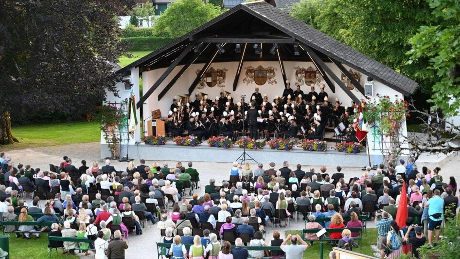 Parkkonzert, Altaussee, Zuhörer | © Florian Seiberl_Redaktion Alpenpost