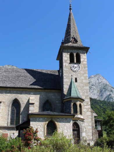 Pfarrfest, Grundlsee, Kirche Außenansicht | © Viola Lechner | Viola Lechner | © Viola Lechner