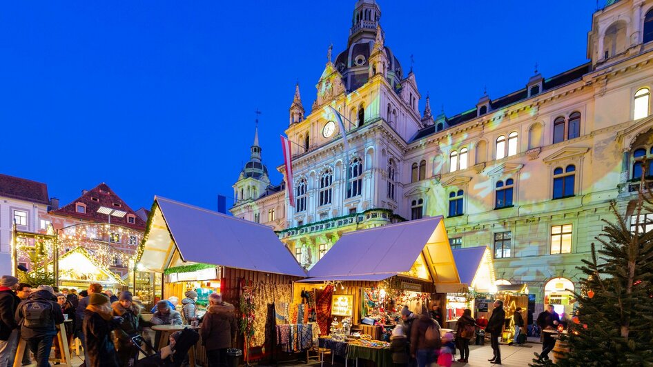 Christkindlmarkt am Hauptplatz | © Graz Tourismus - Harry Schiffer