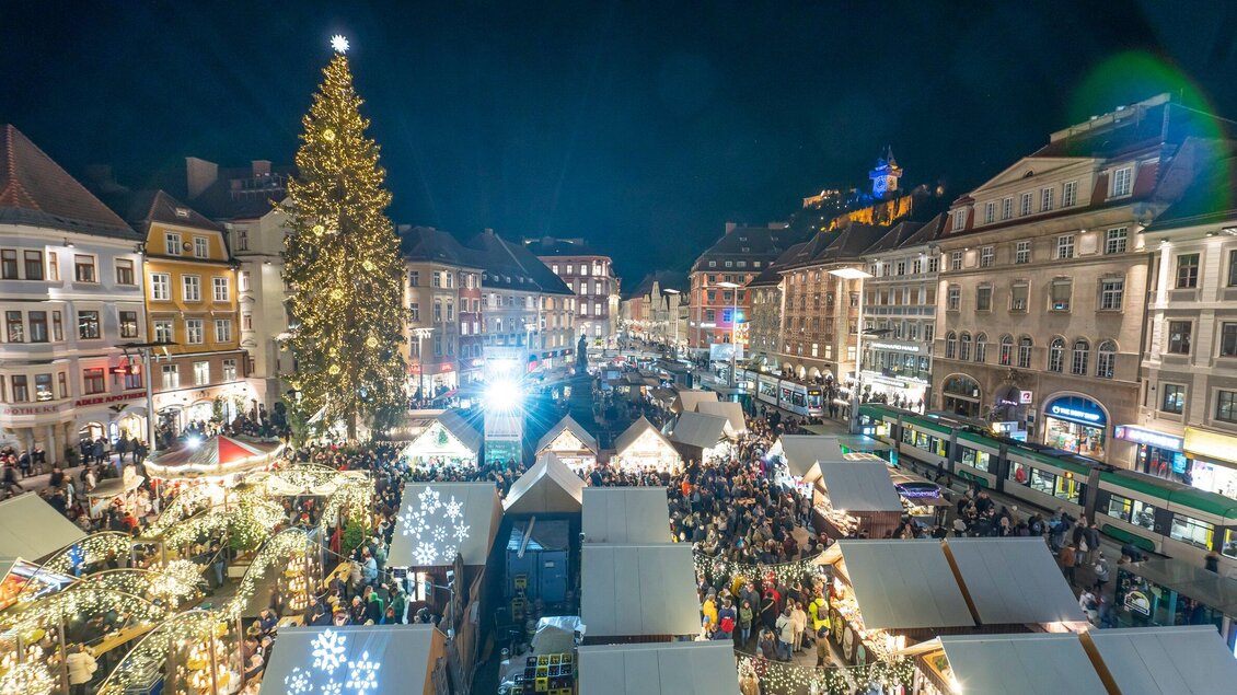 Christkindlmarkt am Hauptplatz | © Stadt Graz Foto Fischer