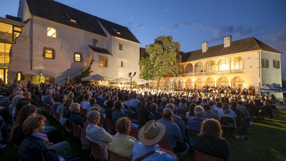 Schlosshofserenade_Oststeiermark | © Bernhard Bergmann
