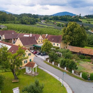 Stixpeter Inn_Aerial view_Eastern Styria | © Gasthaus Stixpeter