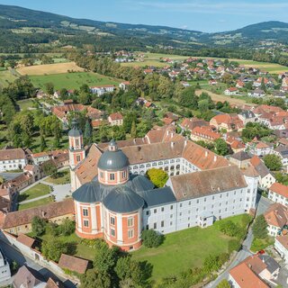 Schloss_Pöllau_Oststeiermark | © Helmut Schweighofer