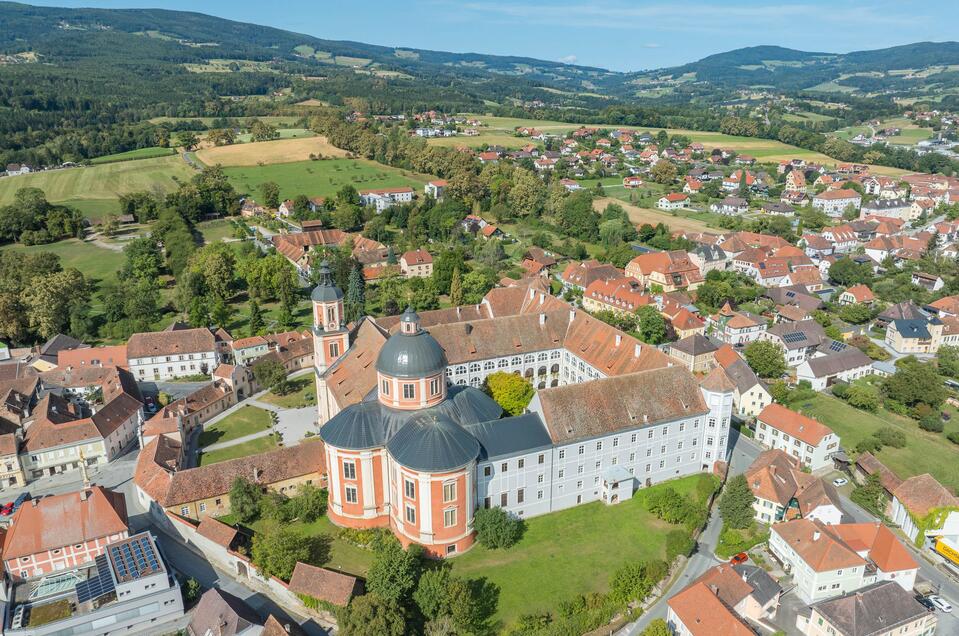 Schloss_Pöllau_Oststeiermark | © Helmut Schweighofer