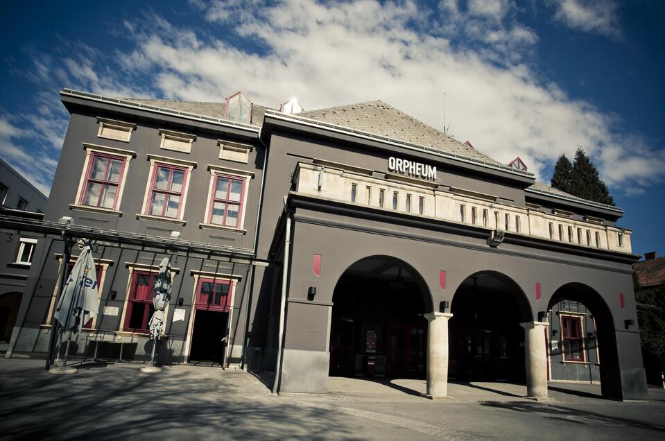 Orpheum außen | © (c) Spielstätten - Lupi Spuma (