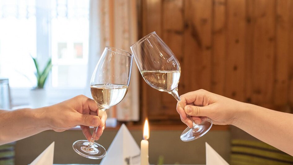 Dinner im Hotel-Restaurant Schwarzer Adler | © Hotel Schwarzer Adler