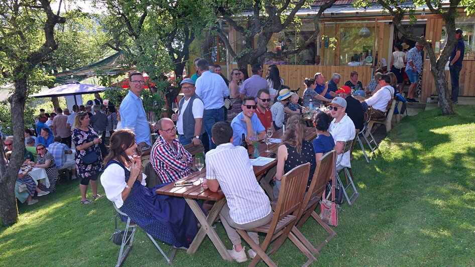 Weinblütenfest3 | © Helmut Adelwöhrer