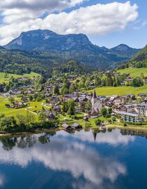 Altausseer See with church | © Drohnenfotos.at-Andreas Tischler | Drohnenfotos.at-Andreas Tischler | © Drohnenfotos.at-Andreas Tischler