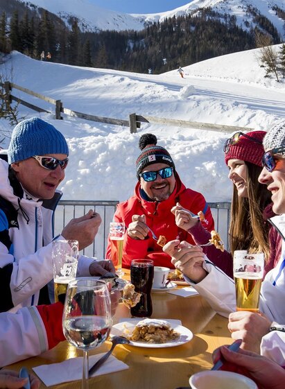 Kulinarik im Winter am Präbichl | Tom Lamm | © Präbichl Bergbahnen