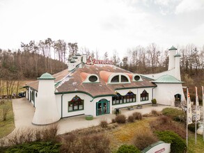 Motorway rest stop Arnwiesen_House_Eastern Styria | © Tourismusverband Oststeiermark