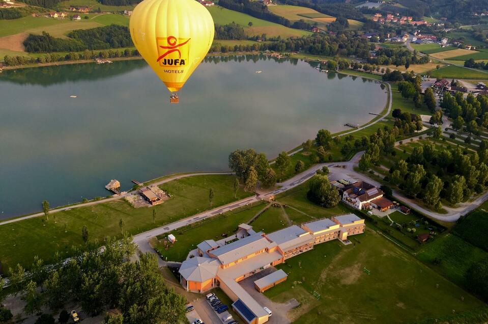 Ballonfesseln beim JUFA Hotel am Stubenbergsee - Impression #1 | © Hotel JUFA Stubenbergsee