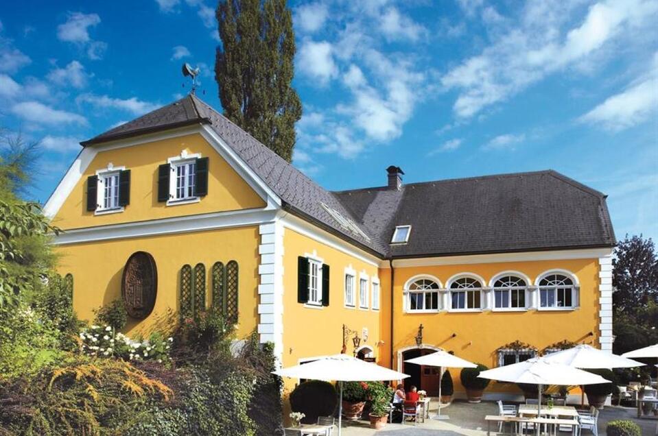 Buschenschank Brolli - Arkadenhof - Impression #1 | © Brolli
