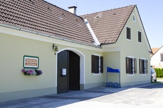 Tauschmann_Haus | © Buschenschank Tauschmann