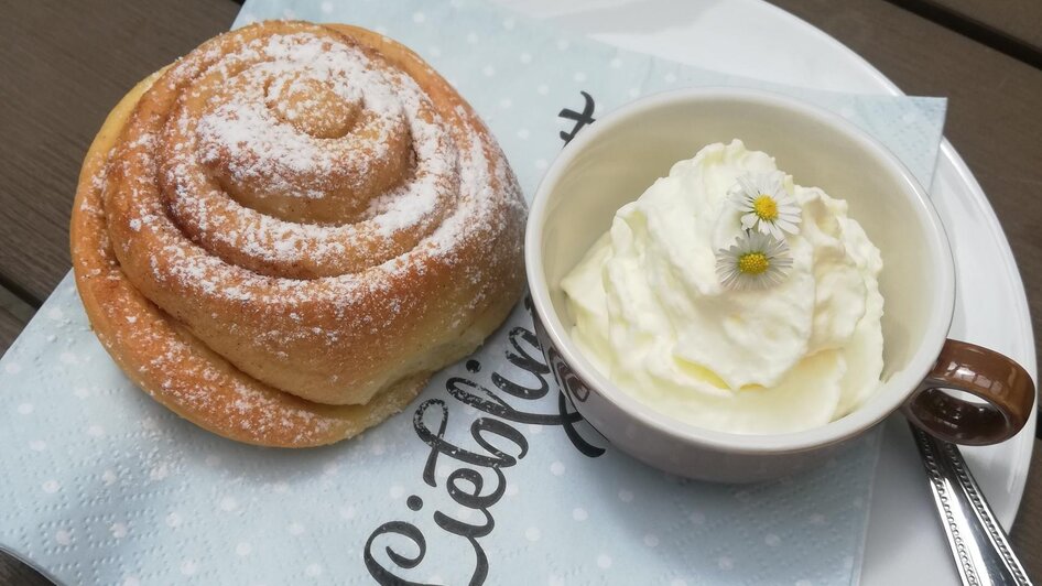 Süße Schlemmerei im Hofcafe | © Klaudia Schneider