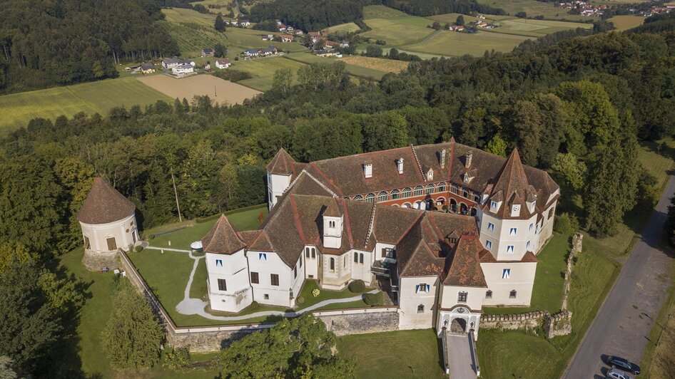 Luftaufnahme Schloss Kornberg | © Schlösserstraße