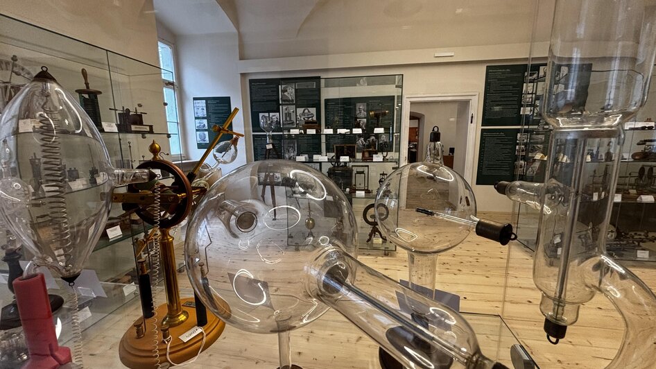 Echophysics_Schauraum mit Geräten_Oststeiermark | © Echophysics