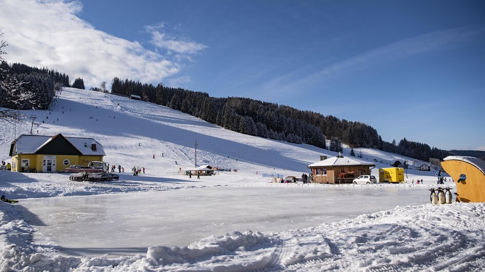 Eislaufen-Kleinlobming-Platz3-Murtal-Steiermark | © Anita Fössl