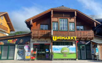 Friseur Kamm und Schere Eingang | © Bettina Scheck