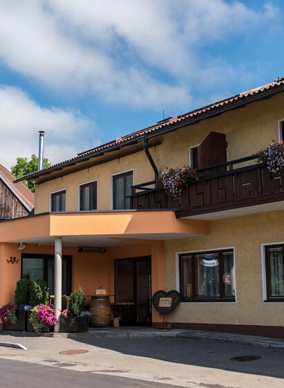 GasthausMossauer-Außenbereich1-Murtal-Steiermark | Gasthaus Mossauer | © Gasthaus Mossauer