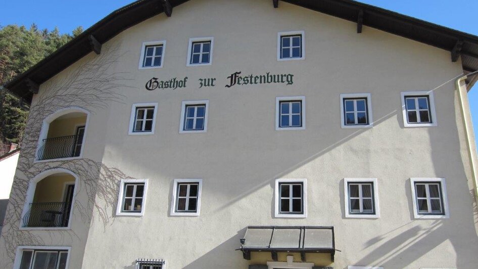 Lang to the Festenburg Inn - Impression #2.6