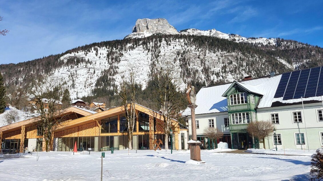 Kur- und Amtshaus, Altaussee, Winter | © Petra Kirchschlager