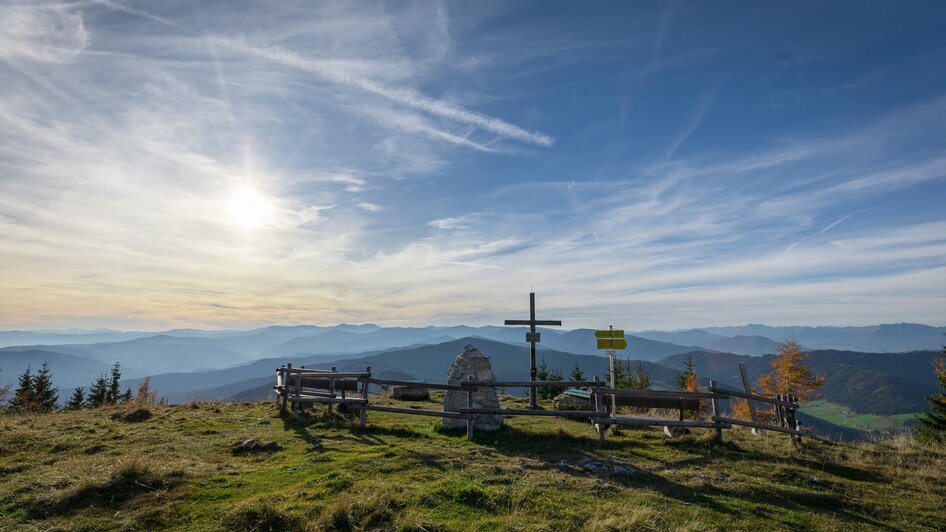 Grebenzen Ausblick Gipfel | © Tourismusverband Murau