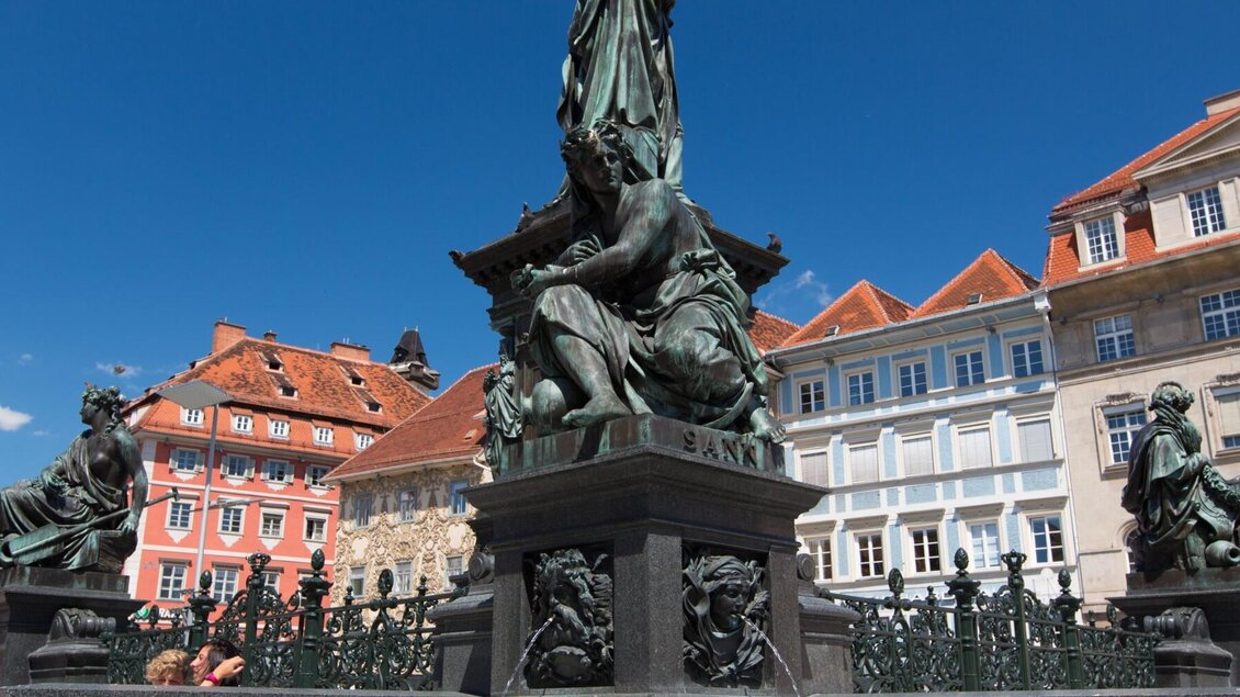 Erzherzog-Johann-Brunnen am Hauptplatz Graz | © Graz Tourismus-Harry Schiffer