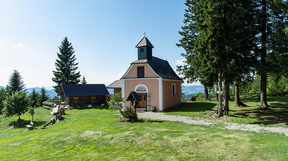 Waldhauserkapelle_Wildwiesen_Oststeiermark | © Oststeiermark Tourismus