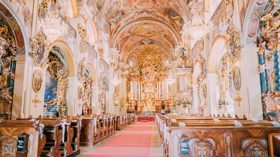 Hochzeit Stift Vorau Oststeiermark indoor (1) | © pixellicious