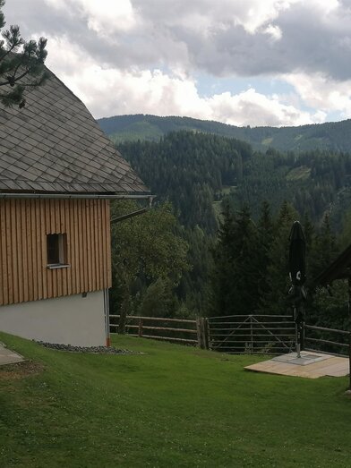 HoferHüttn-Außenansicht-Murtal-Steiermark | © Grete Pichler | Grete Pichler | © Grete Pichler