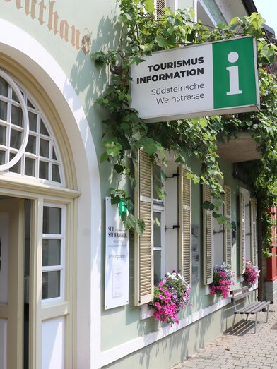 Tourismusbüro Leutschach außen | © TV Südsteiermark | TV Südsteiermark | © TV Südsteiermark