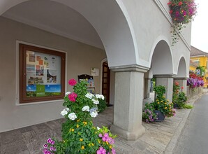 Infobüro Stainz - v. Hauptplatz Gemeinde | © TVB Südsteiermark - Irene Löschnig