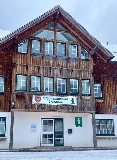 Information office, Grundlsee, winter | Bettina Scheck | © Bettina Scheck