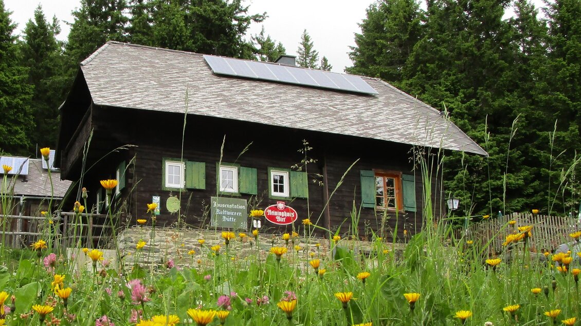 Kaltwiesen Hütte_Oststeiermark | © Maria Gessl
