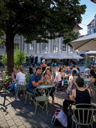 Kunsthauscafé | © Graz Tourismus - Tom Lamm | © Graz Tourismus - Tom Lamm