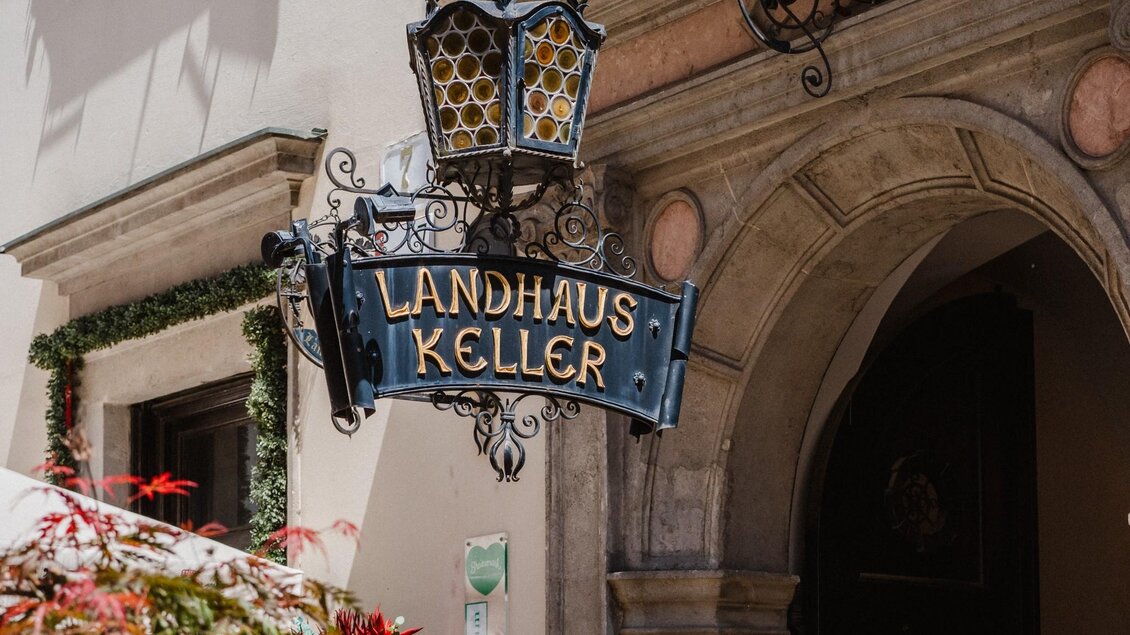 Landhauskeller - Eingang | © Landhauskeller - 5komma5sinne