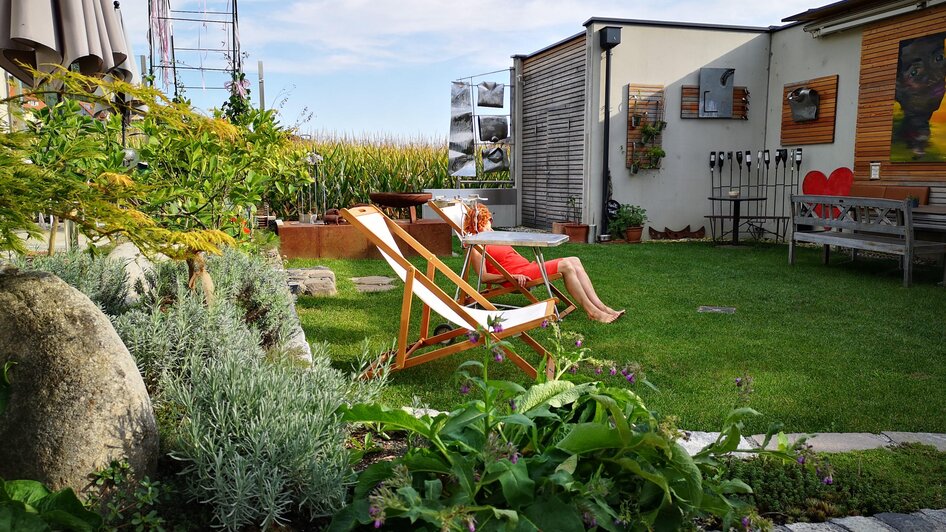 Garten mit Kräutern | © Malerwinkl