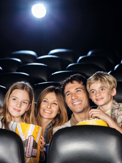Maxoom cinema_cinema hall_Eastern Styria | © Tyler Olsen, Adobe Stock | © Tyler Olsen, Adobe Stock