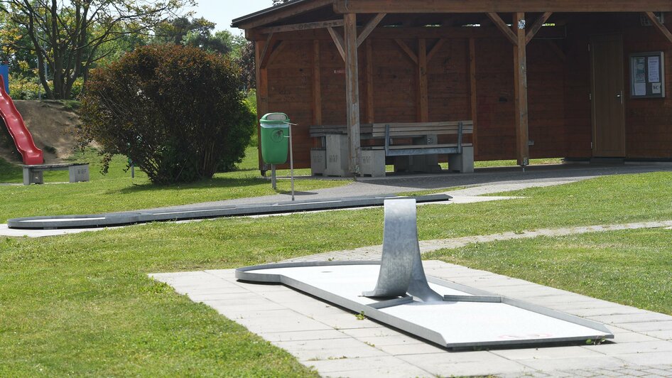 Minigolf mit Erholungsplatz | © Marktgemeinde Feldkirchen b. Graz-Heigl