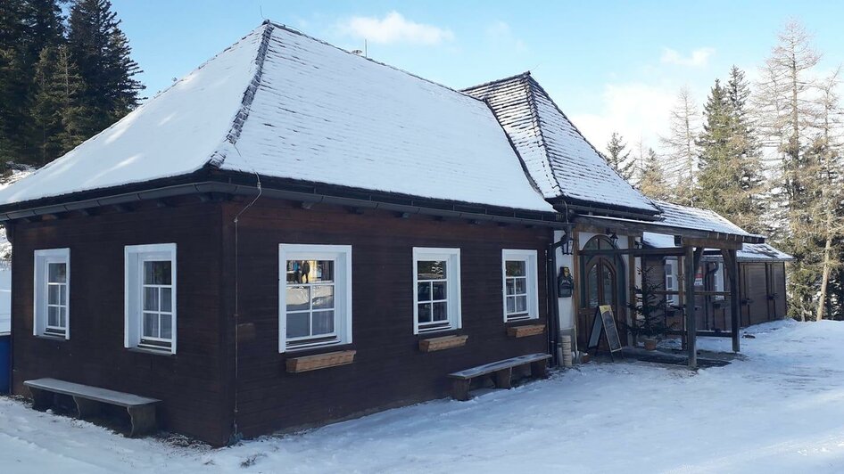 Hütte im Winter | © Gasthaus Schönanger