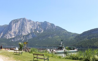 Schifffahrt, Altaussee, Trisselwand with ship | © Viola Lechner