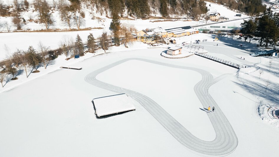 Eislaufen im Winter am Lassinger See | © Christoph Lukas