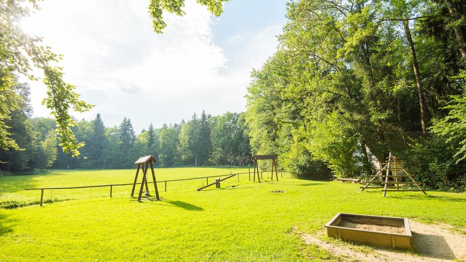 Spielplatz Hinterbrühl_Pöllau_Oststeiermark | © Helmut Schweighofer